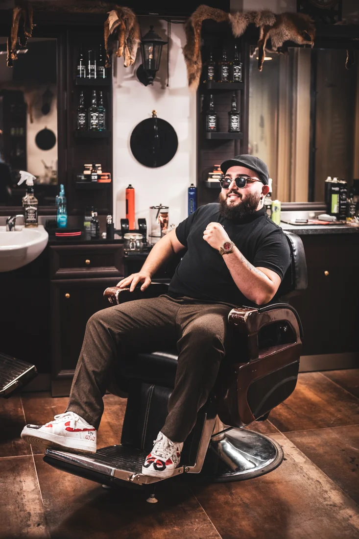 Marvin K. im Marvin K. Barbershop