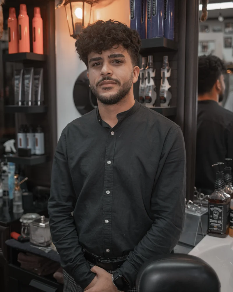 Yasuo im Marvin K. Barbershop